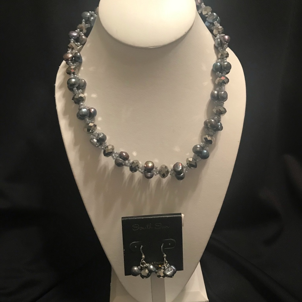 Gray Beaded necklace and earring set NWT